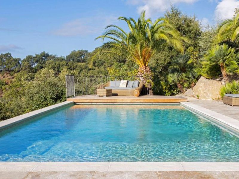 23896763-Villa-11-Sainte-Maxime-800x600-1