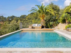 23896763-Villa-11-Sainte-Maxime-300x225-1