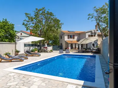 Villa für 8 Personen (120 m²) in Šajini 7/10