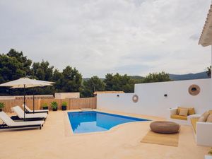 23696932-Villa-4-Sant Josep de sa Talaia-300x225-1