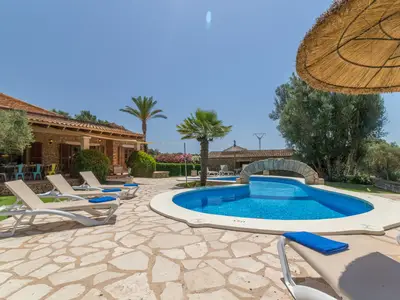 PoolOfHouse