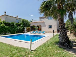 22271059-Villa-8-Sant Pere Pescador-300x225-1