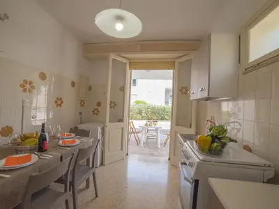 Küche und Essbereich