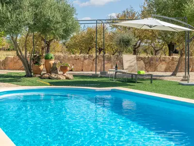 PoolOfHouse
