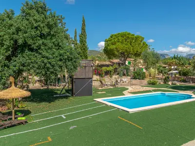 PoolOfHouse