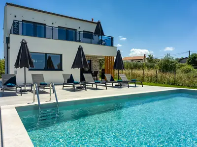 Villa für 8 Personen (130 m²) in Selina 9/10