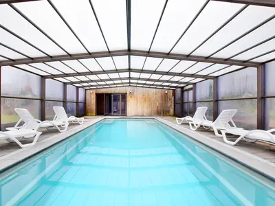 PoolOfHouse