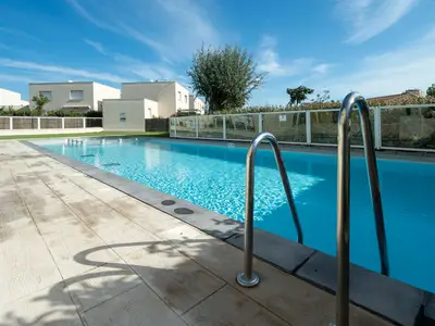PoolOfHouse