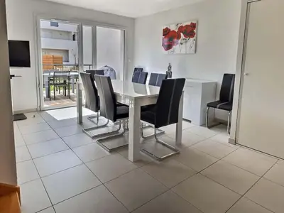 DiningRoom