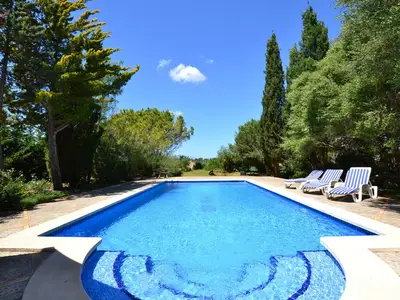 PoolOfHouse