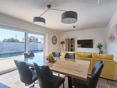 Villa für 6 Personen (100 m²) in Šišan 6/10