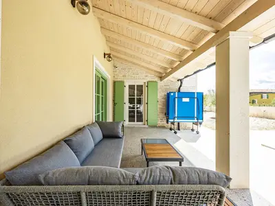 Villa für 8 Personen (220 m²) in Šivati 8/10