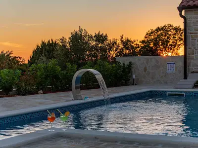 Villa für 6 Personen (100 m²) in Slivnica 3/10