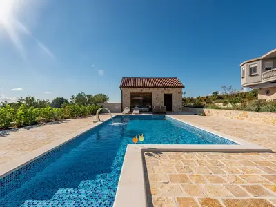 Villa für 6 Personen (100 m²) in Slivnica 10/10