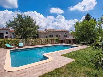 Villa für 8 Personen (166 m²) in Smoljanci 1/10
