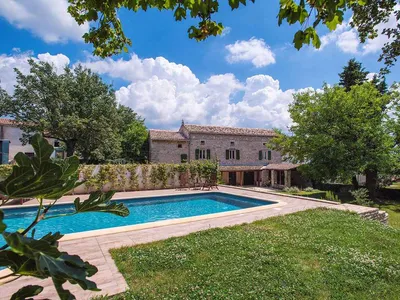 Villa für 8 Personen (166 m²) in Smoljanci 9/10