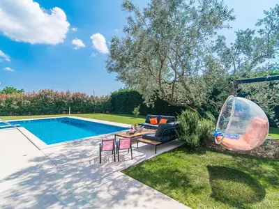 Villa für 8 Personen (237 m²) in Smoljanci 5/10