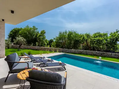 Villa für 8 Personen (208 m²) in Smoljanci 6/10