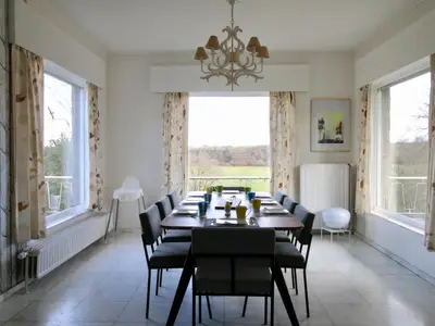 DiningRoom