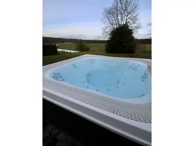 PoolOfHouse