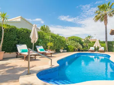 PoolOfHouse