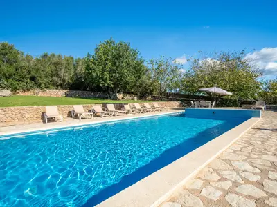 PoolOfHouse