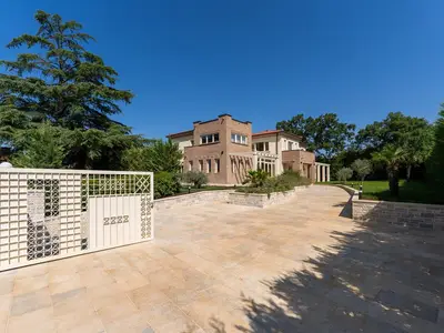 Villa für 10 Personen (600 m²) in Špadići 10/10