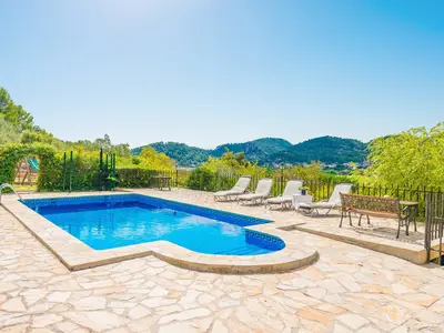 PoolOfHouse