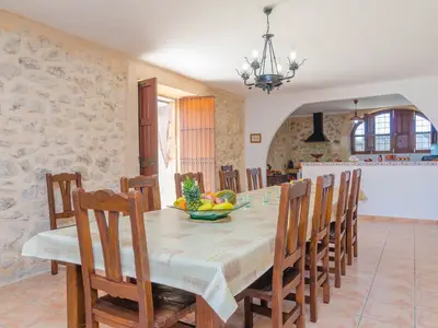 DiningRoom