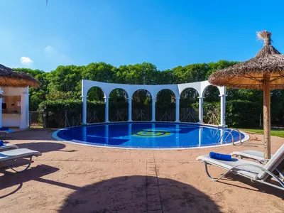 PoolOfHouse