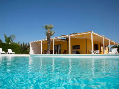 Villa für 13 Personen (200 m²) in Melissano 2/10
