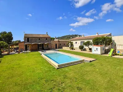 PoolOfHouse