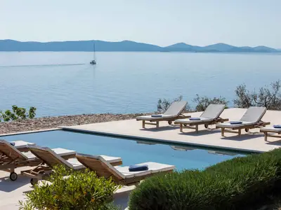 Villa für 8 Personen (140 m²) in Otočić Žižanj 2/10