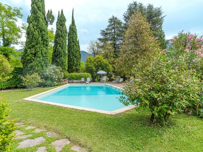 Villa mit privatem Schwimmbad und Garten