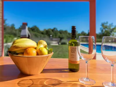 Villa für 7 Personen (100 m²) in Rebići 4/10