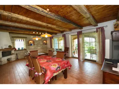 DiningRoom