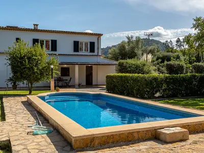 PoolOfHouse
