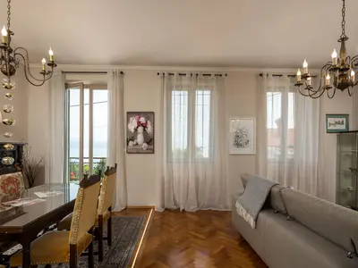 Wohn- und Esszimmer