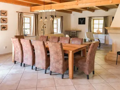 DiningRoom