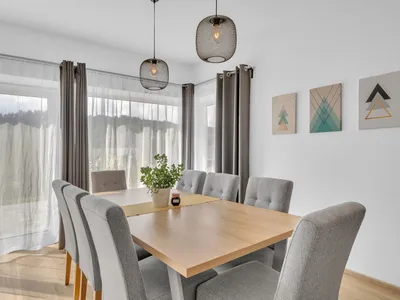 DiningRoom