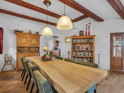 DiningRoom