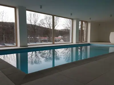 PoolOfHouse