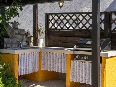 Villa für 4 Personen (100 m²) in Nova Vas 9/10