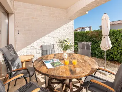 Villa für 8 Personen (200 m²) in Barat 3/10