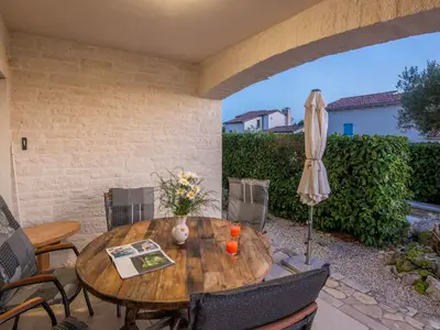 Villa für 8 Personen (200 m²) in Barat 6/10