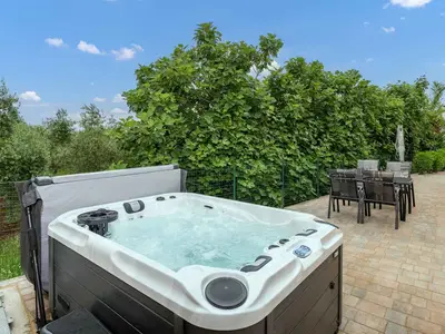 Villa für 8 Personen (145 m²) in Buroli 7/10