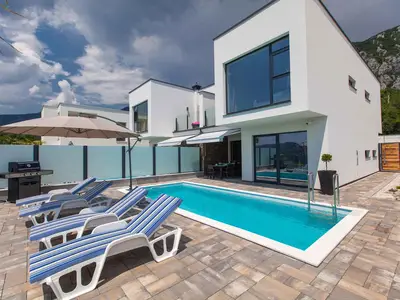 Villa für 8 Personen (140 m²) in Baretići 3/10