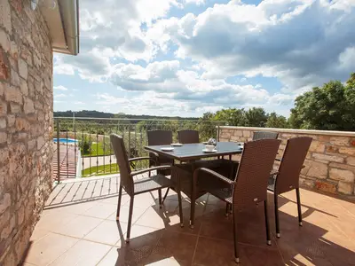Villa für 10 Personen (151 m²) in Bašići 8/10