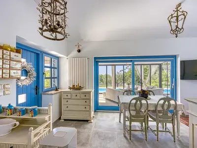 Villa für 4 Personen (84 m²) in Stifanići 8/10