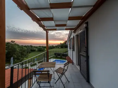 Villa für 7 Personen (111 m²) in Bašići 5/10